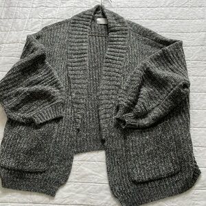 Oversized Sweater/Cardigan